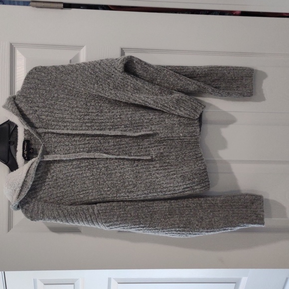 Women's Size Large Sweater Bundle - Picture 8 of 9